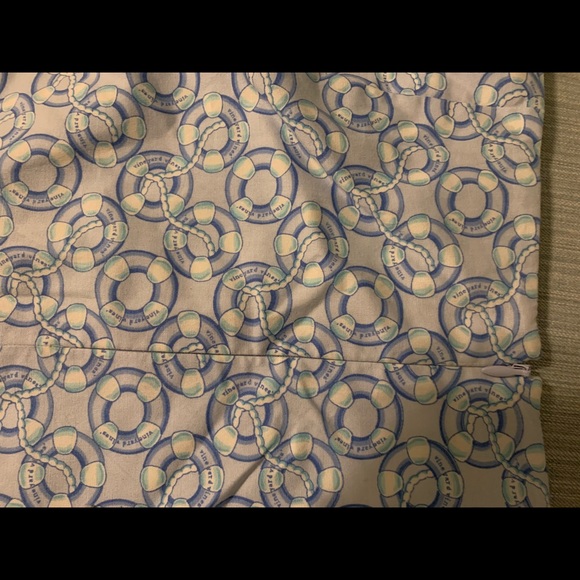 Vineyard vines skirt - Picture 3 of 4